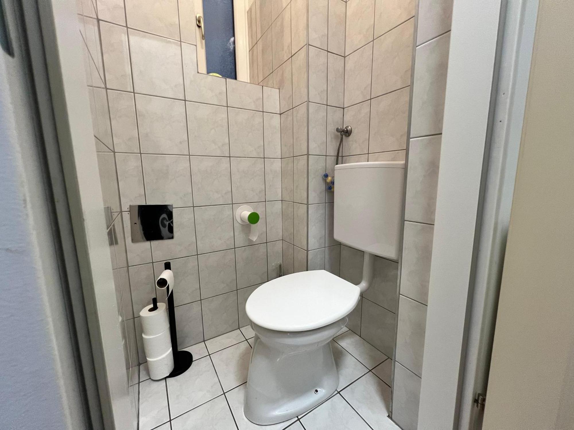 Charming 1Br Apartment Perfect For Long Stays Bécs Kültér fotó